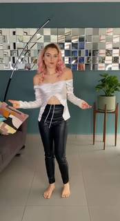 Natalia Juárez feet photo 17