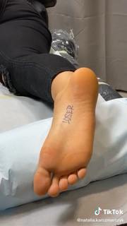 Natalia Karczmarczyk feet photo thumbnail