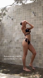 Natalia Karczmarczyk feet photo thumbnail