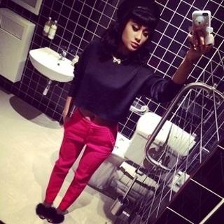 Natalia Kills feet photo 2