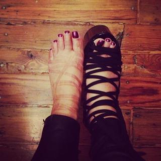 Natalia Kills feet photo 5