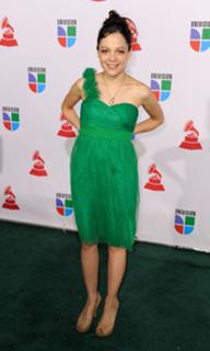 Natalia Lafourcade feet photo 1
