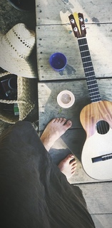 Natalia Lafourcade feet photo 12