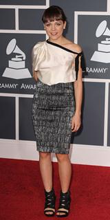 Natalia Lafourcade feet photo 3