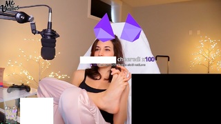 Natalia Mogollon feet photo thumbnail