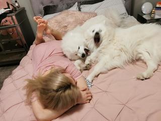 Natalia Mogollon feet photo thumbnail