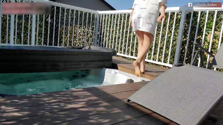 Natalia Mogollon feet photo thumbnail