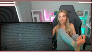 Natalia Mogollon feet photo thumbnail