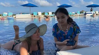 Natalia Mogollon feet photo thumbnail