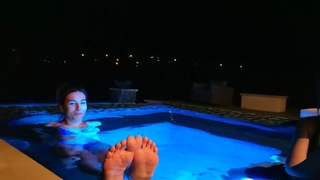 Natalia Mogollon feet photo thumbnail