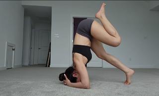 Natalia Mogollon feet photo thumbnail