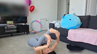 Natalia Mogollon feet photo thumbnail