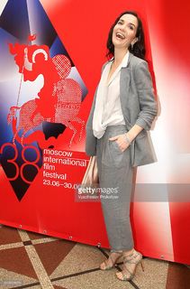 Natalia Oreiro feet photo thumbnail