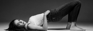 Natalia Oreiro feet photo thumbnail