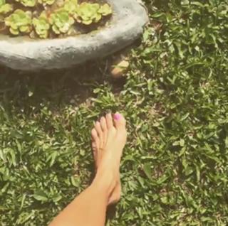 Natalia Paris feet photo 12