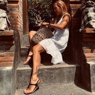 Natalia Paris feet photo 14