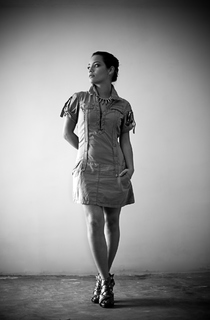 Natalia Reyes feet photo 15