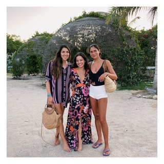 Natalia Reyes feet photo 17