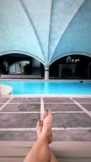 Natalia Reyes feet photo 7