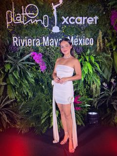 Natalia Reyes feet photo 4