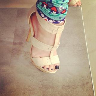 Natalia Rivera feet photo 11
