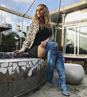 Natalia Rivera feet photo 20