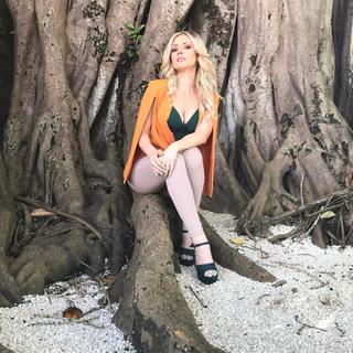 Natalia Rivera feet photo 14
