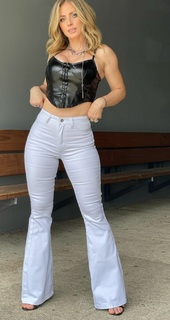 Natalia Rivera feet photo 6