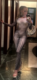 Natalia Rivera feet photo 12