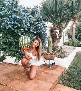 Natalia Rodríguez feet photo 16