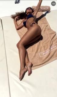Natalia Siwiec feet photo thumbnail