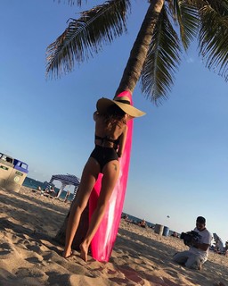 Natalia Siwiec feet photo thumbnail