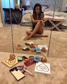 Natalia Siwiec feet photo thumbnail
