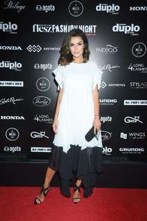 Natalia Siwiec feet photo thumbnail
