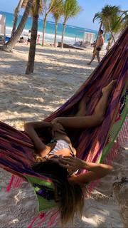 Natalia Siwiec feet photo thumbnail