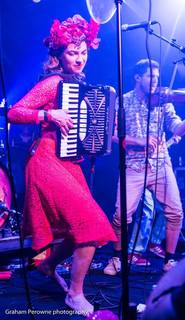 Natalia Tena feet photo thumbnail