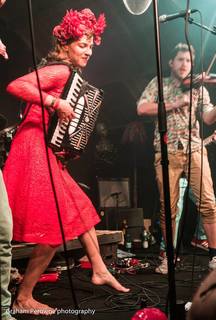 Natalia Tena feet photo thumbnail