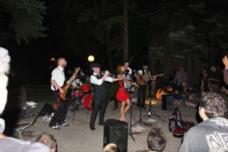 Natalia Tena feet photo thumbnail