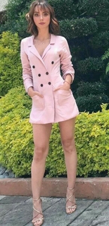 Natalia Téllez feet photo thumbnail