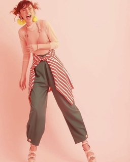 Natalia Téllez feet photo thumbnail