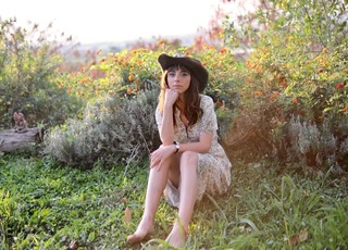 Natalia Téllez feet photo thumbnail