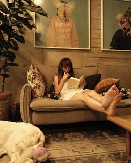 Natalia Téllez feet photo thumbnail