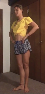 Natalia Valenzuela feet photo 3