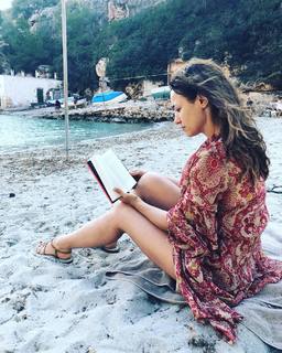 Natalia Verbeke feet photo 15