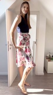 Natalia Vieru feet photo thumbnail