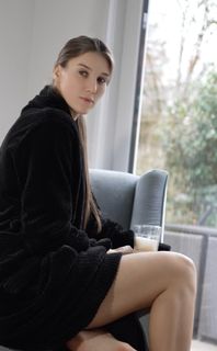 Natalia Vieru feet photo thumbnail