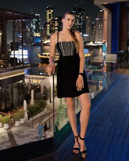 Natalia Vieru feet photo thumbnail