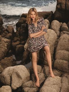 Natalia Vodianova feet photo thumbnail