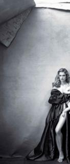 Natalia Vodianova feet photo thumbnail