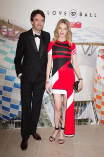 Natalia Vodianova feet photo thumbnail